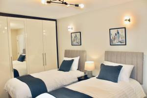 A peaceful home with a garden