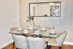 A peaceful home with a garden