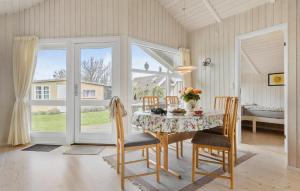 2 Bedroom Lovely Home In Otterup