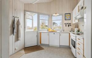 2 Bedroom Lovely Home In Otterup