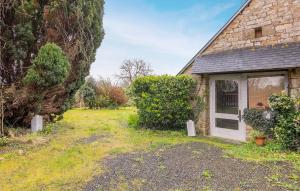 1 Bedroom Cozy Apartment In Tremblay