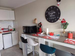 Appartement climatisé avec terrasse à Bormes-les-Mimosas - FR-1-308-192