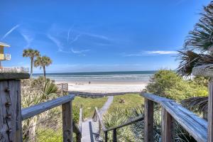 Oceanfront Home in NSB on No Drive Beach 4009S