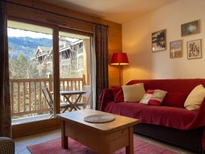 Appartement T3 au centre de Samoëns avec balcon, WIFI et parking - FR-1-624-23
