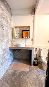 Alissia House No 518