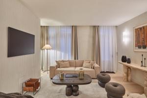 Résidence Louvre Palais Royal by Studio Prestige