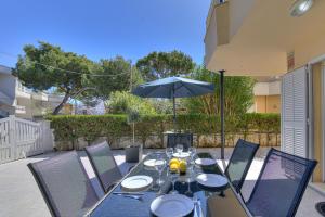 Playamar by Rentallorca