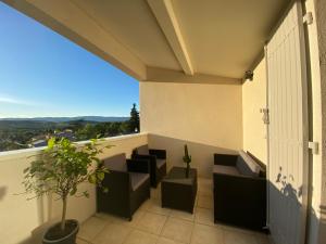 Beau Duplex climatisé T3 vue panoramique Luberon