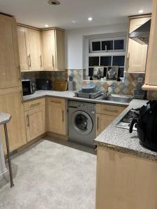 Russell Square Apartment