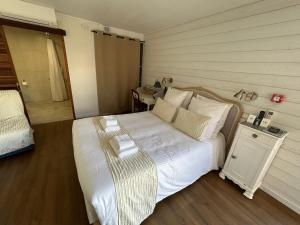 Hotels Logis Hotel De La Clape : photos des chambres