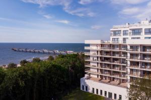 Aquamarina Prima 07 Seaside Studio by the BEACH with Terrace by Renters