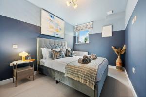 Luxury 1-Bedroom Stylish & Cosy Apartment, Central Southampton! Stylish abode Sleeps 4, Great Location! - by Blue Puffin Stays