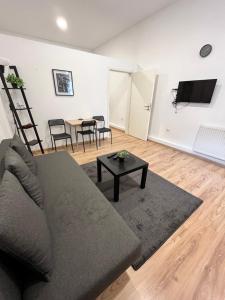Apartment Central 10A 40qm Wi-Fi free Parking calm back house