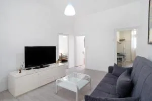 Casa paolino 50 metri dal mare - بوسانا نوفا