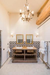 B&B / Chambres d'hotes Les Clefs de Troplong Mondot : photos des chambres