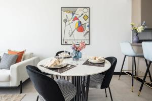 Frank Porter - 15 Northside Tower 2