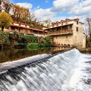Villas Villa confortable a Milhars avec piscine privee : photos des chambres