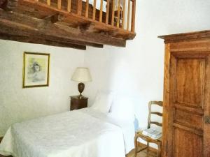 Villas Villa confortable a Milhars avec piscine privee : photos des chambres
