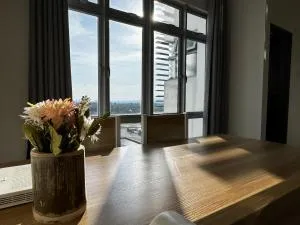 Manhattan Condo @ Mount Austin - 哥打丁宜