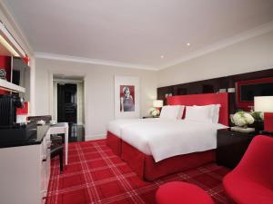 Luxury Twin Room room in Sofitel London St James