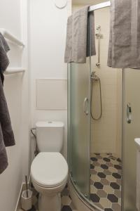 Quiet & Family Friendly, Free Parking, Near Park