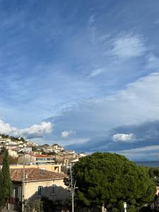 Appartements T3 climatise au bord de l’eau : photos des chambres