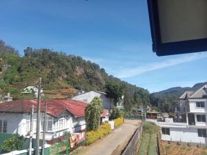 Birds Peak Hotel Nuwaraeliya