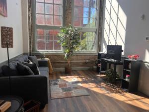 Prime 2BR Condo Historic Morris Ave, Downtown Birmingham