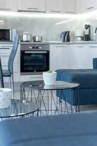 Sun Angelo luxury apartment in Paradise 1