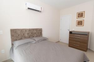 450 - Excelente 3 quartos em Bombas