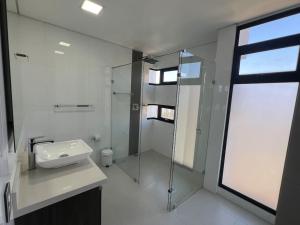 1202, Central Apartment in El Poblado + View