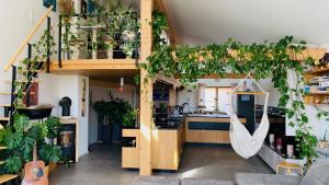 Exklusives Wohnen im Herzen Bayerns - Luxuriöses Haus mit Dachterrasse und Whirlpool, nahe Passau