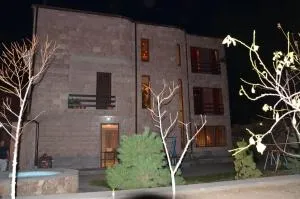 Happy Villa - Zovuni