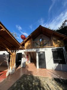 Cabaña Monteleón Paicol- Huila