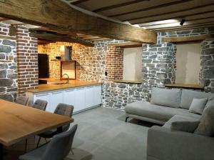 Ancienne ferme totalement rénové moderne à Baelen