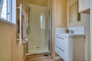 Campings Slow Village La Roque Sur Ceze : photos des chambres