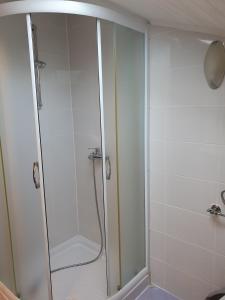 Apartments with parking space Porec - 22715