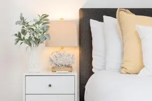 2 Bedroom - Ocean View Hot Tub Parking - 8 Guest - Five Points