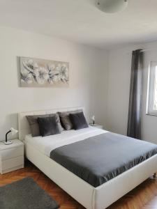 Apartments by the sea Kali, Ugljan - 22953