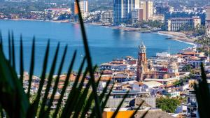 NEW - Amapas Luxury 5-Bedroom Villa