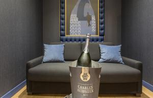 Hotels Hotel Les Bulles De Paris : photos des chambres