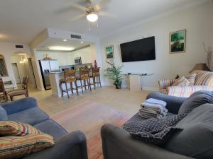 Lakeview Condo Hotel near Disney