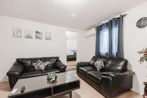 2 bedroom apartment in Lasalle - 72A