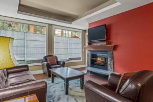 Luxury Resort 2Bedroom 2Bath Sleeps 6 945 square feet