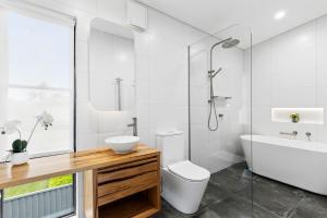 Manyana Beach Escape