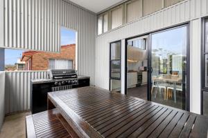 Manyana Beach Escape