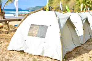 EL NIDO WATERSPORTS AND ADVENTURES BEACH CAMP