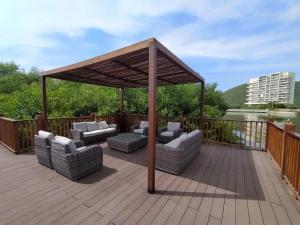 PENTHOUSE con Vista y Salida Directa al Mar