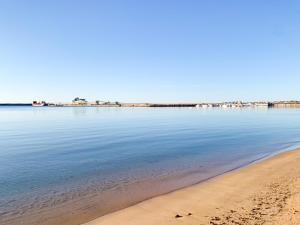 Apartment Pink Aguamarina by Pink Flamingo Homes