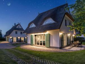 Drööm unter Reet 2 Comfortable holiday residence